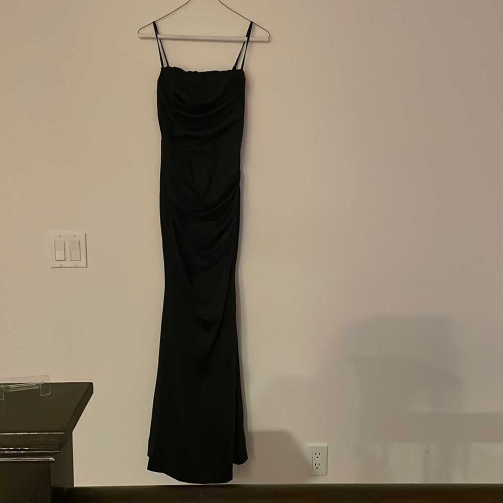 NWT black fishtail prom maxi dress